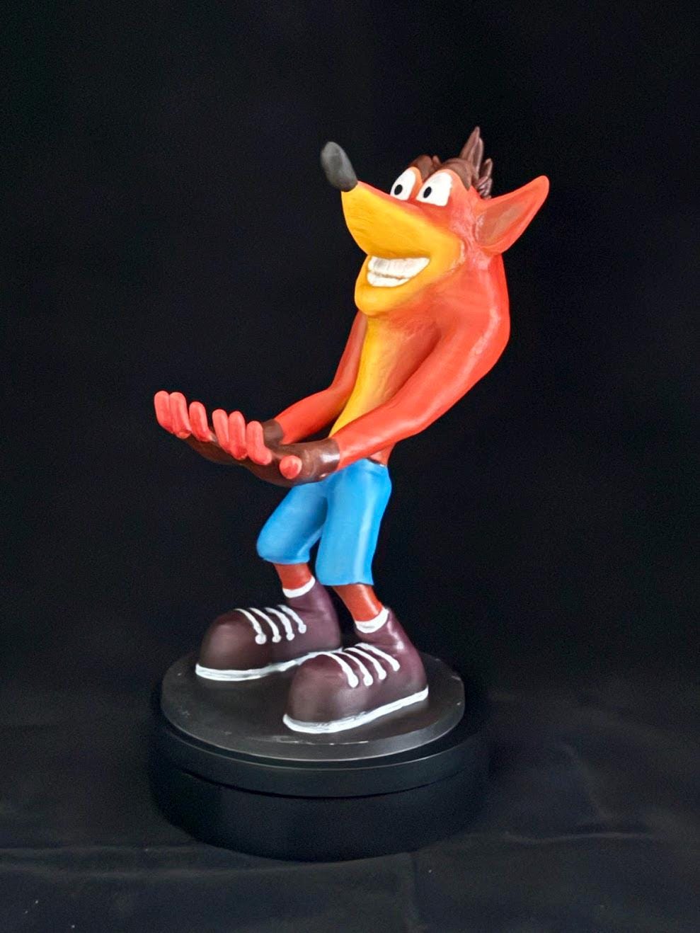 Crash Bandicoot Controller & Headset Stand – Hand-Painted Gaming Accessory for PS5/Xbox, Unique Gamer Gift