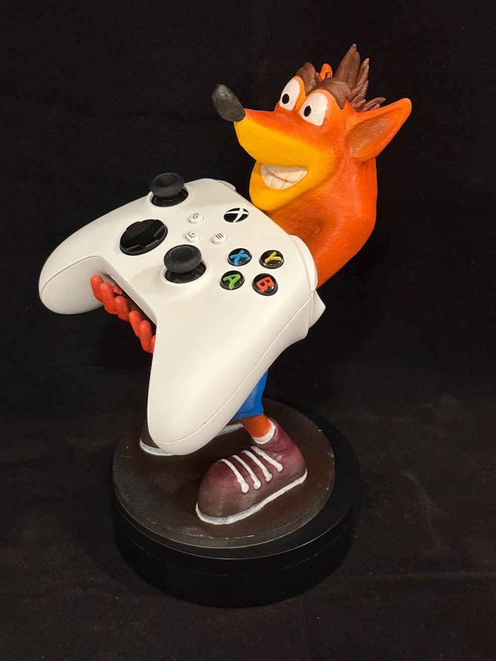 Crash Bandicoot Controller & Headset Stand – Hand-Painted Gaming Accessory for PS5/Xbox, Unique Gamer Gift