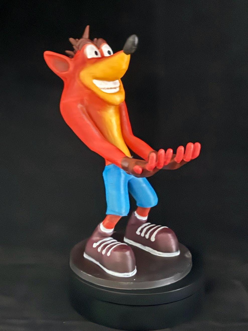 Crash Bandicoot Controller & Headset Stand – Hand-Painted Gaming Accessory for PS5/Xbox, Unique Gamer Gift