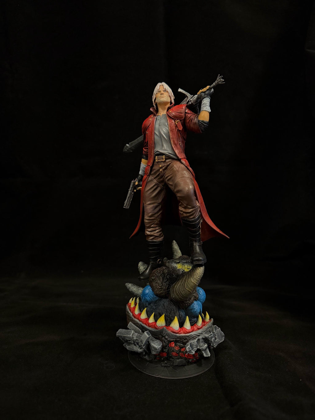 Devil May Cry Dante Figure: Hand-Painted DMC Statue
