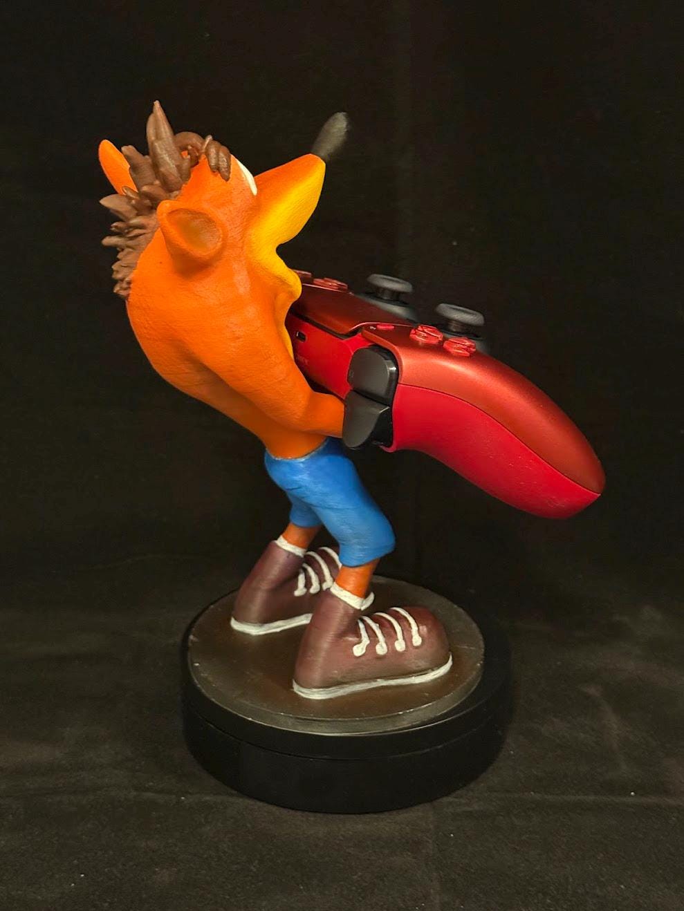 Crash Bandicoot Controller & Headset Stand – Hand-Painted Gaming Accessory for PS5/Xbox, Unique Gamer Gift