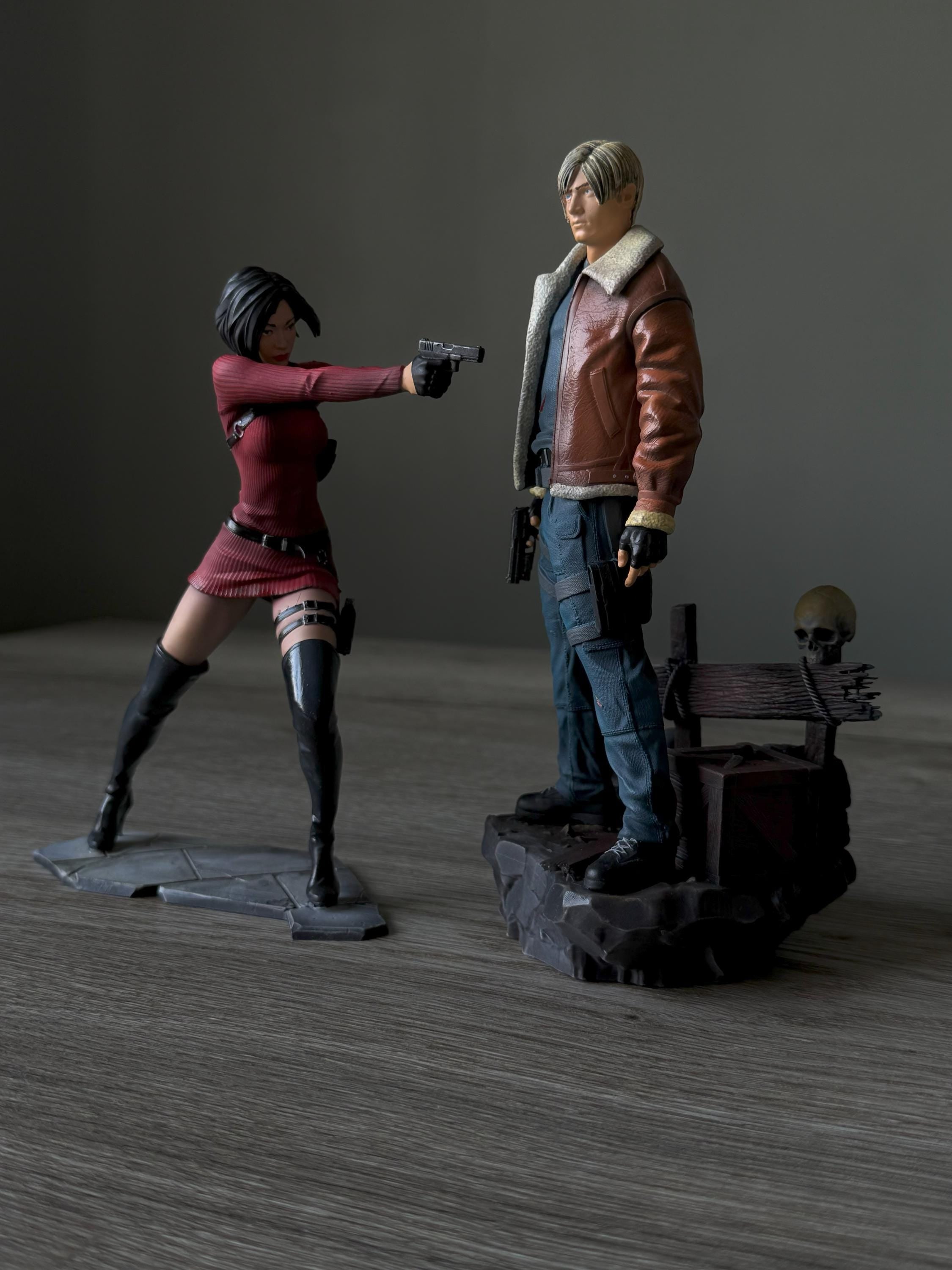 Ada Wong Collectible Figure – Hand-Painted Resident Evil Statue, Unique Gamer Decor Gift