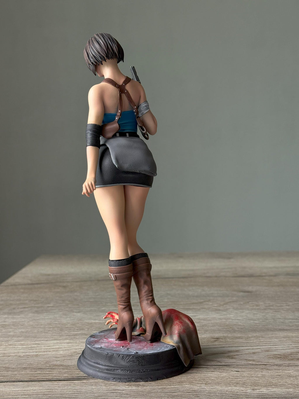 Jill Valentine figure (Resident Evil) – Fully-Painted 12K Resin Figure | RE Collectible Gamer Decor