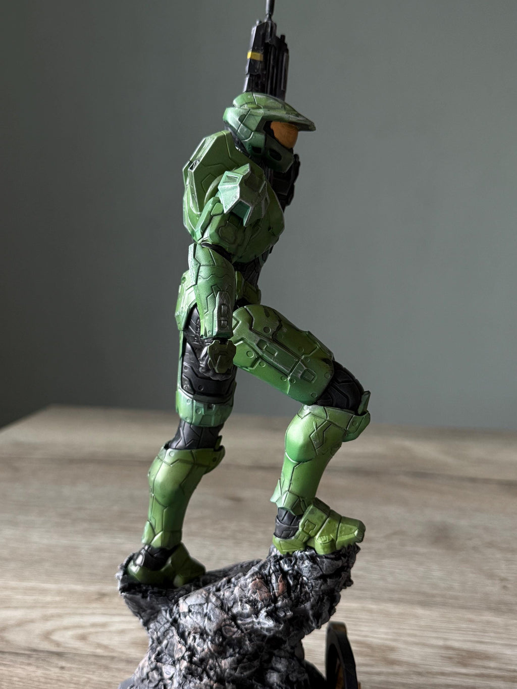 Halo Master Chief Figure: Halo Infinite 12K full Resin Statue (33cm)
