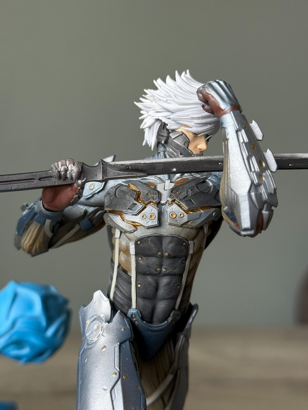 Raiden Figure: Fully Painted Metal Gear Rising Revengeance Diorama (1/10 Scale)