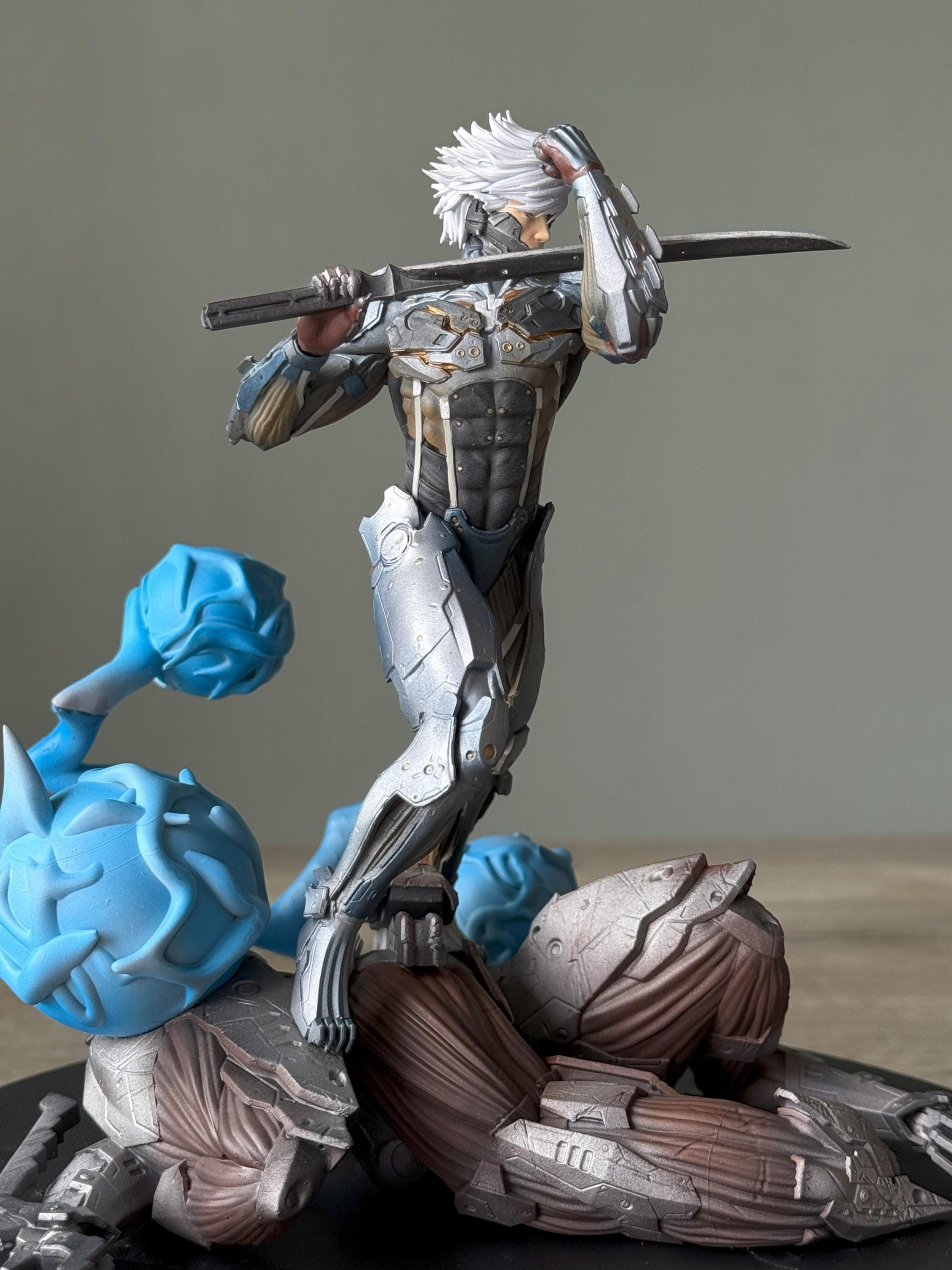Raiden Figure: Fully Painted Metal Gear Rising Revengeance Diorama (1/10 Scale)