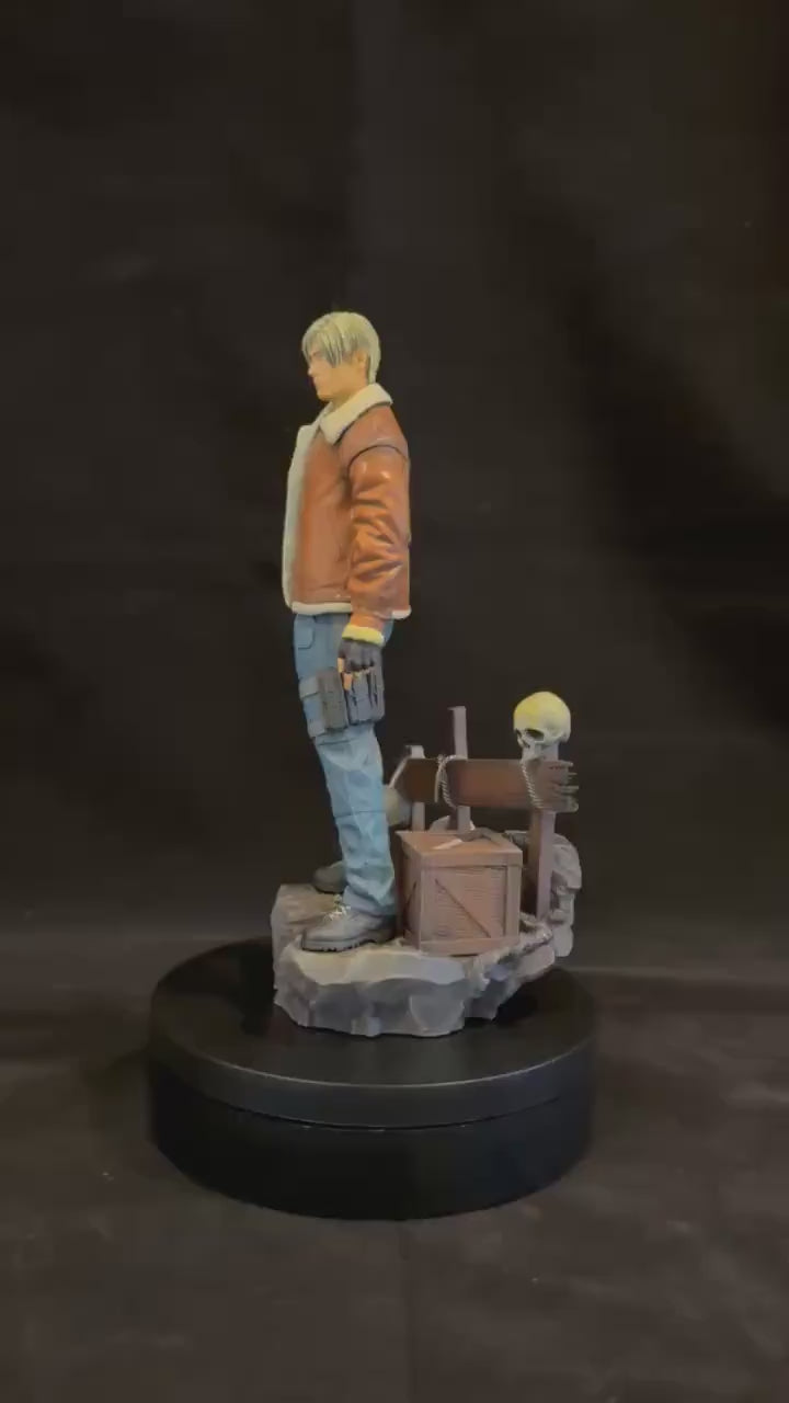 Leon S. Kennedy Collectible Statue – Hand-Painted Resident Evil Figure (Multiple Sizes Available)