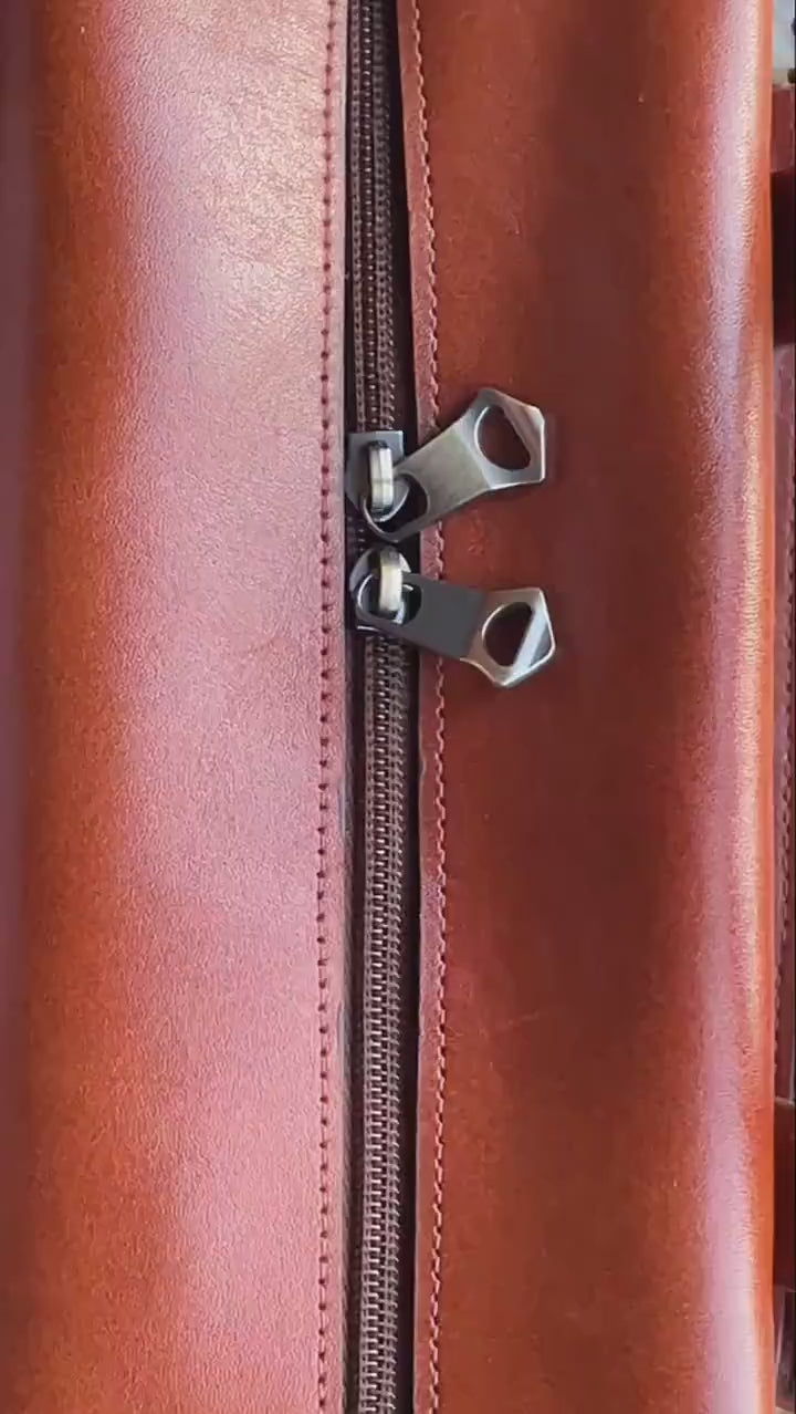 Handmade Full Grain Leather Laptop Backpack: Compact Modular Bag